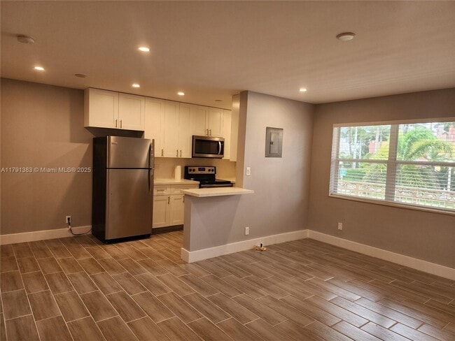 Photo - 2121 N Ocean Blvd Condo Unit 7