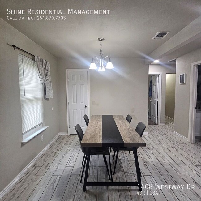 Photo - 1408 Westway Dr