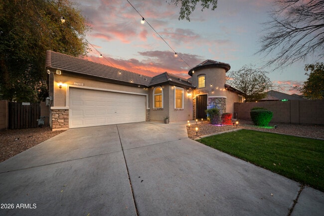 Photo - 17239 W Ironwood St