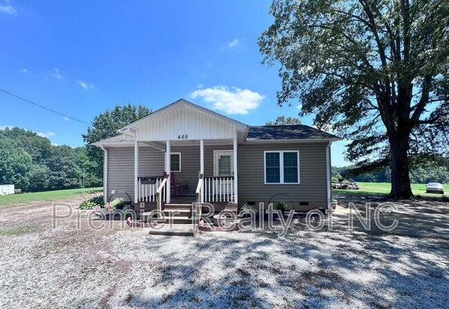 Building Photo - 469 Childrens Home Rd