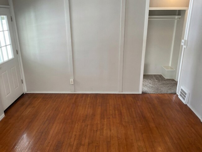 Photo - 222 Bellfield Ave