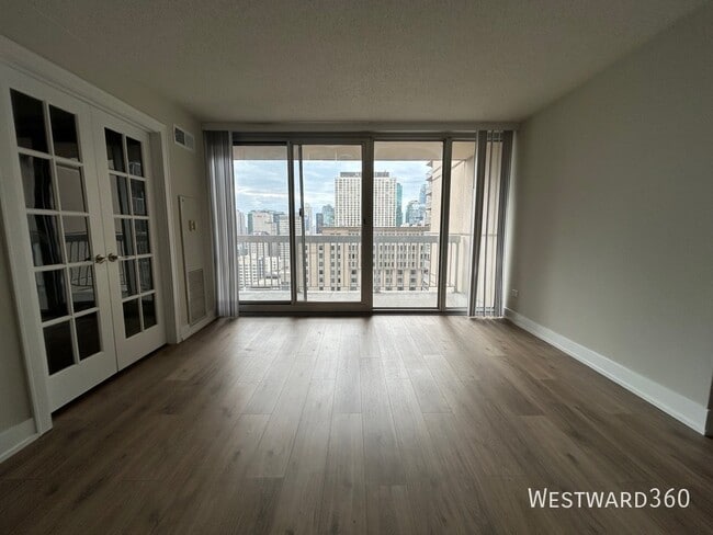 Photo - 545 N Dearborn St Unit #2706