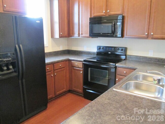 Photo - 9537 Longstone Ln