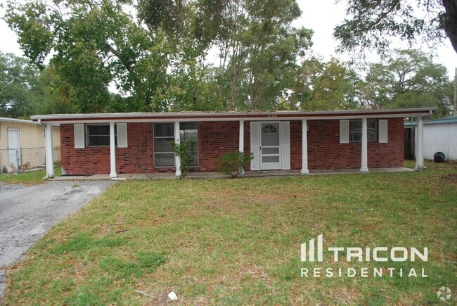 Building Photo - 2160 Alemanda Dr Rental