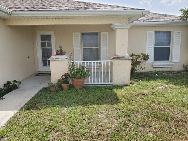 Photo - 1043 Cedartree Ave