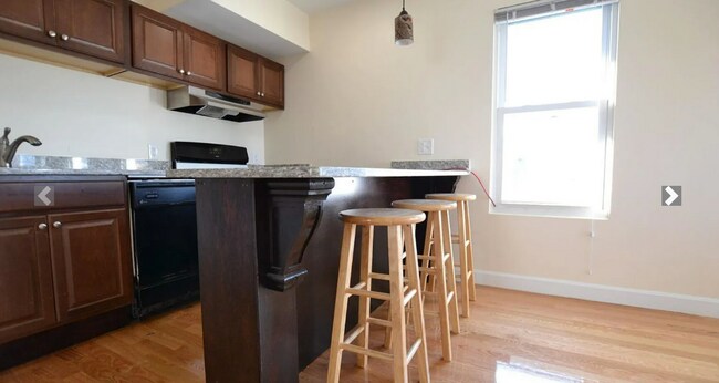 Photo - 21-23 Weitz St Unit 1