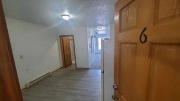 Photo - 170 N Main St