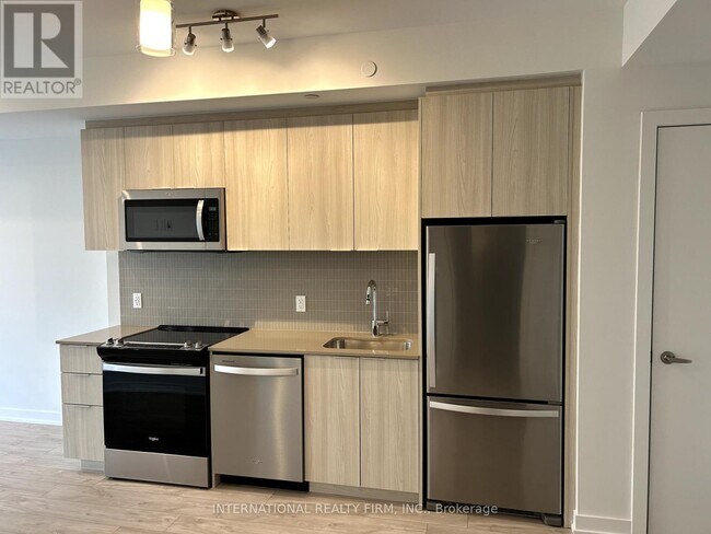 Photo - 770 Whitlock Ave Unit 502