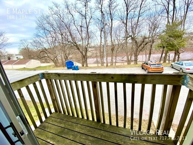 Photo - 461 E Maple St Unit B