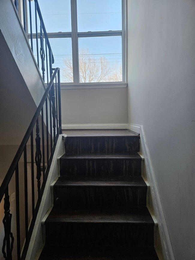 1231 Laidlaw Ave Unit 4