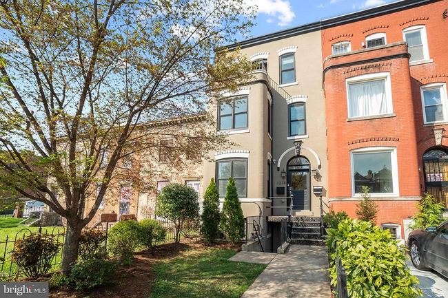 1238 New Jersey Ave NW Townhome - Townhome Rental in Washington DC ...