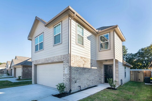 Building Photo - 22420 Clear Castle Dr