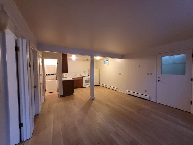 Photo - 15t1426 Unit C