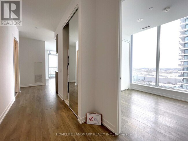 Photo - 898 Portage Pkwy Unit 2802