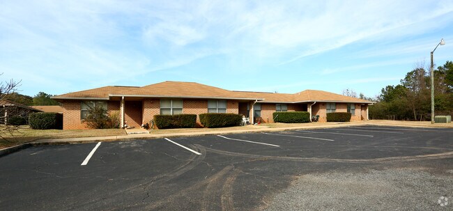 Green Meadows Apartments - Green Meadows Apartments