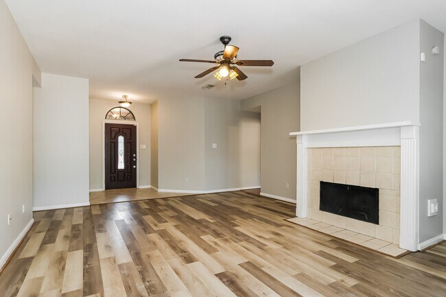 Photo - 28752 Aloha Ln