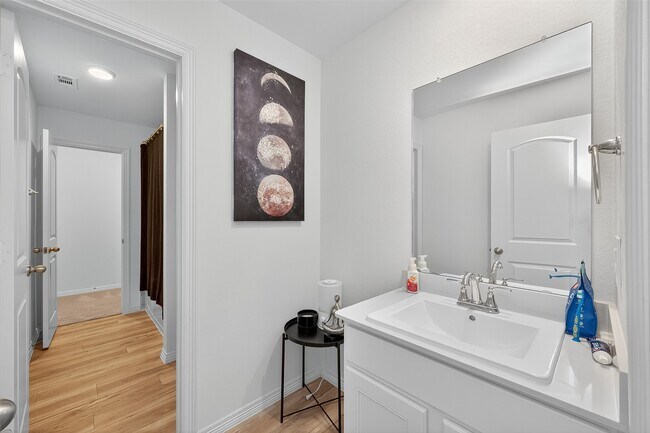 Photo - 21624 Elmheart Dr