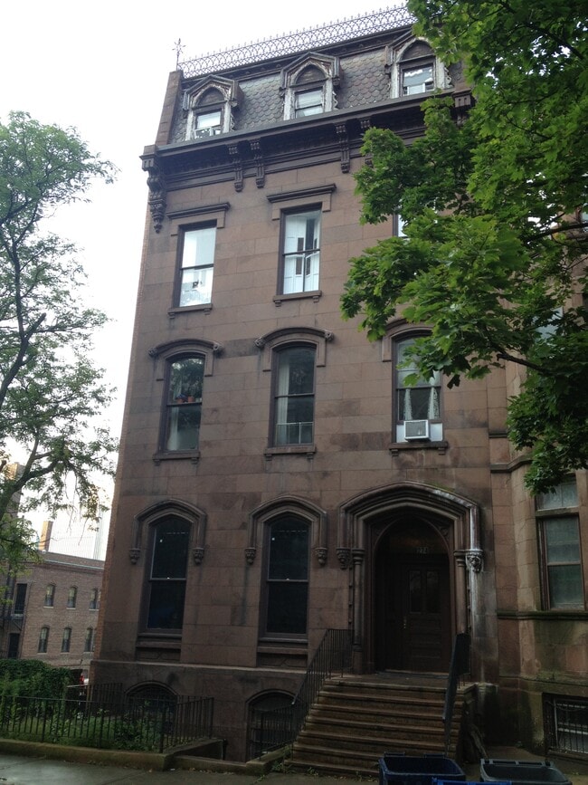 287 State St