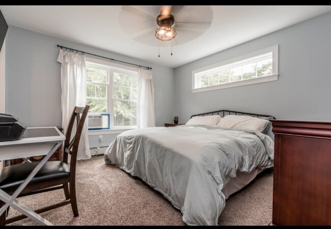 Photo - 42 Admiral Harry Rich Dr