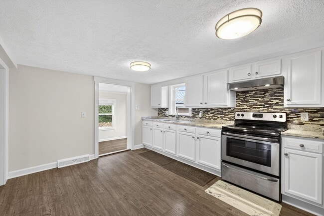 Photo - 239 McDonald Rd