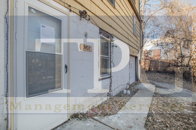 Photo - 3407 NE Monterey Ave
