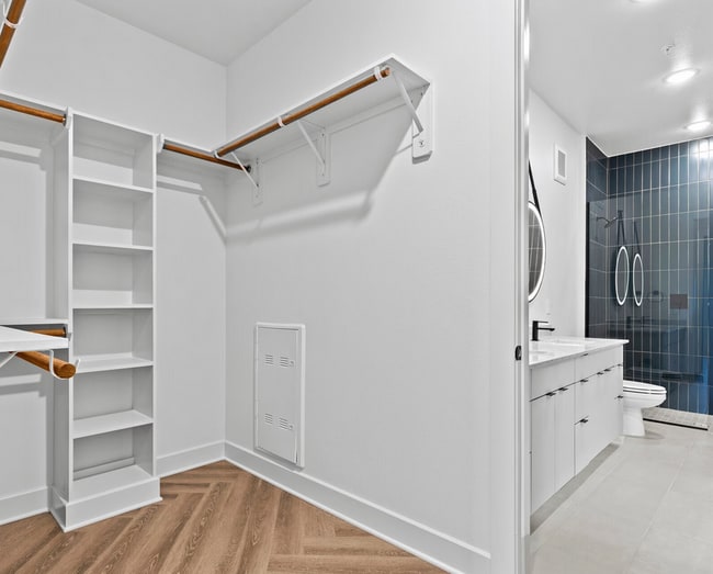 Photo - 239 W 9th St Unit 1630.7