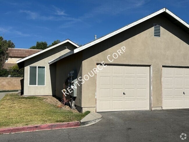 Building Photo - 504 W Ave J4 Unit 508A Rental