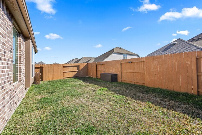 Photo - 13105 Sapphire Lake Ln