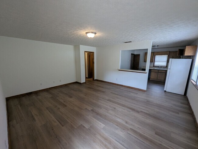 Photo - 250 Reed St