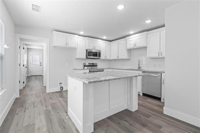 Photo - 224 W Bond St