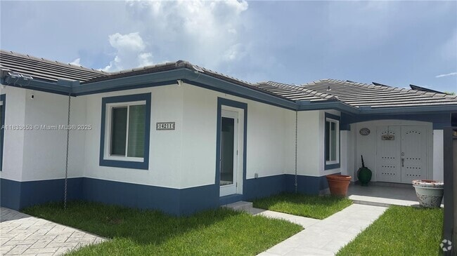 Building Photo - 14211 SW 147th Ct Unit B Rental