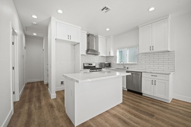 Photo - Showing Times: Every Tuesdays & Every Thursdays 4:00PM - 5:00PM