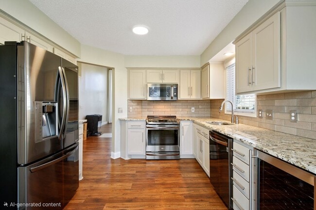 Building Photo - Pet-Friendly 3BR - 1/3.4 House in Apple Va...