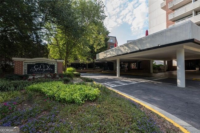 Building Photo - 375 Ralph McGill Blvd NE Unit 804