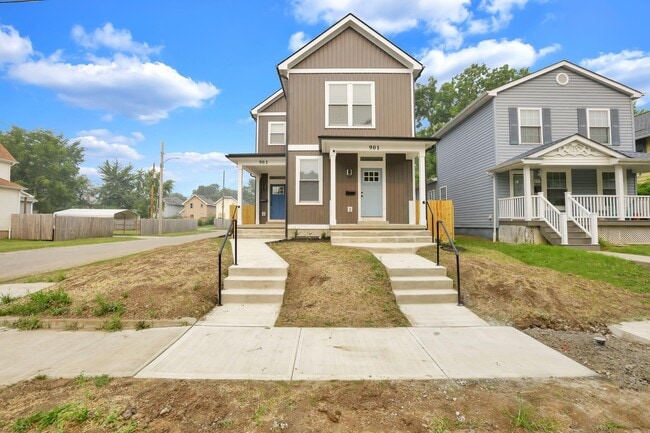 Photo - 901 Miller Ave