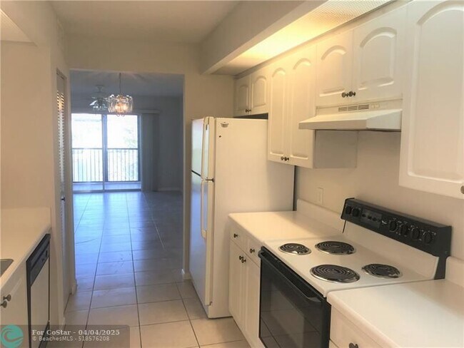 Photo - 1351 SW 141st Ave Unit 306G