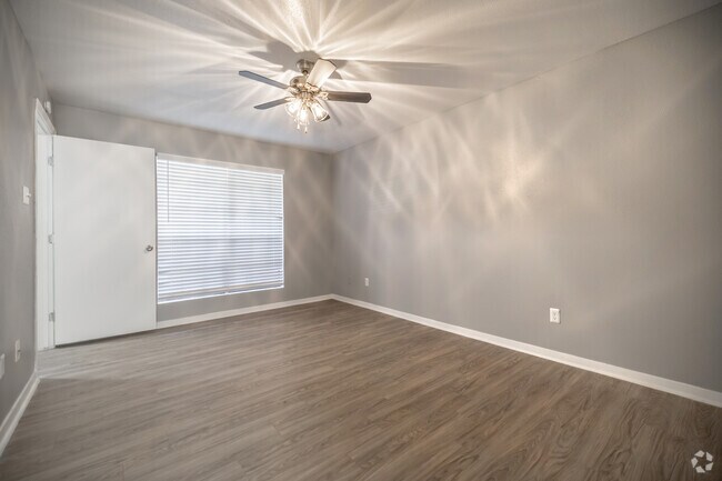 1 habitación, 1 baño - 824 pies cuadrados - Dormitorio - Brookfield