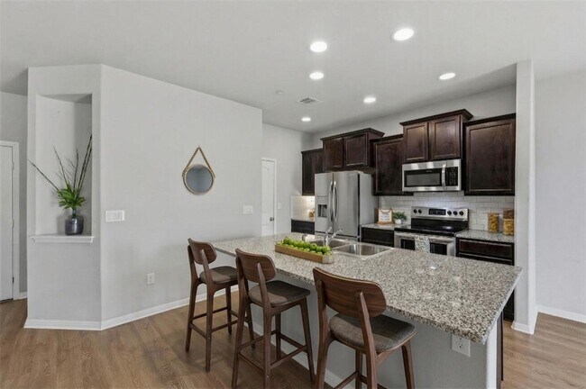 Photo - 516 E Slaughter Ln Unit 2402