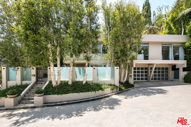 Building Photo - 1331 Cordell Pl