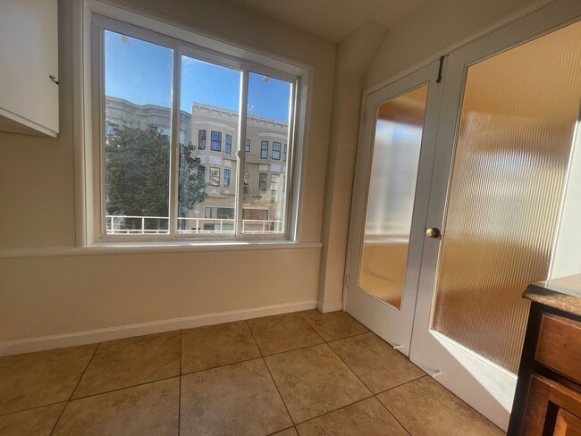 Photo - 990 Jackson St Unit 3