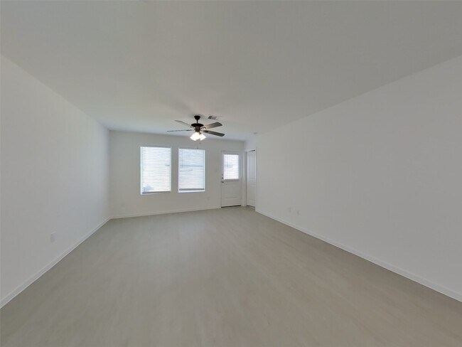 Photo - 13023 Shells Ln