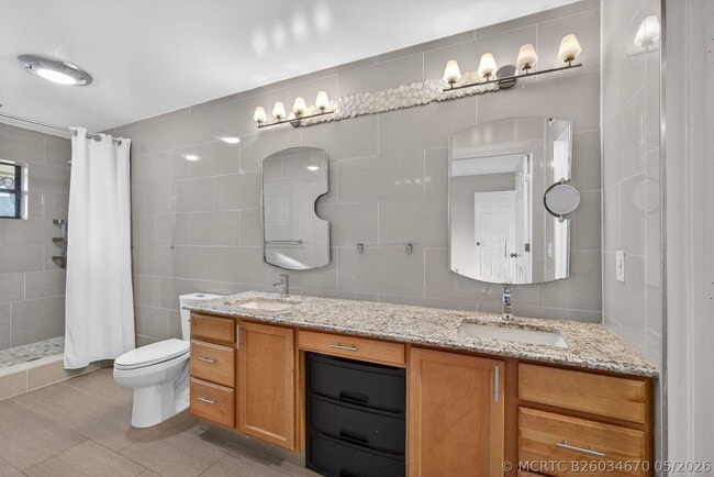 Photo - 17137 Waterbend Dr