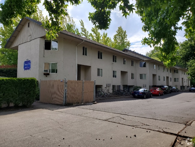 Building Photo - 410 NW 8th St Unit 306 Rental