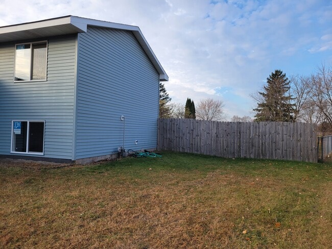 Photo - 11024 Swallow St NW