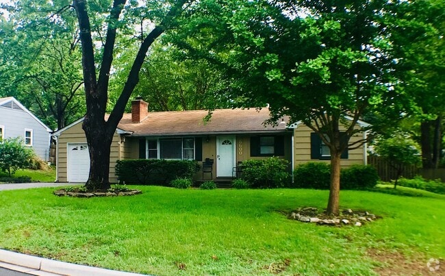 Building Photo - {5600} Prairie Village Ranch + Hardwood Fl... Rental
