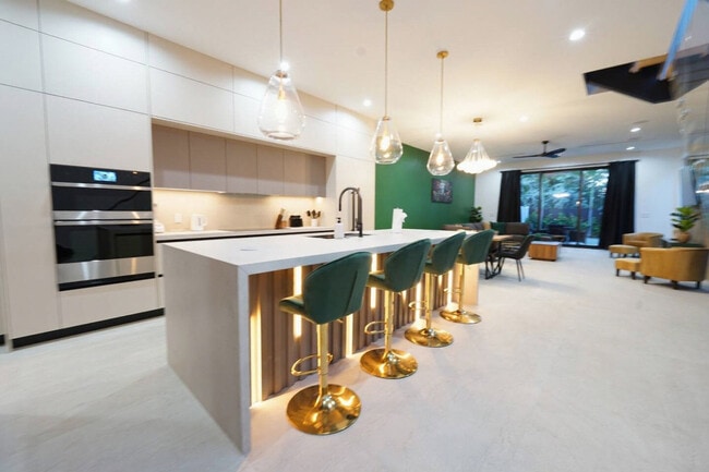 Photo - 1812 Miami Rd Unidad ID1369667P