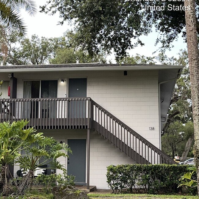 Building Photo - LUCERNE OAKS CONDO IN DOWNTOWN ORLANDO