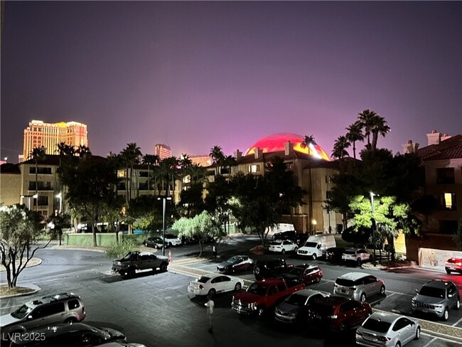 Building Photo - 220 E Flamingo Rd Unit 234