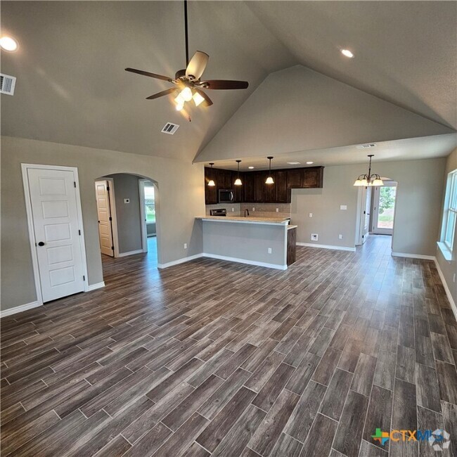Building Photo - 1746 Blueridge Dr Rental
