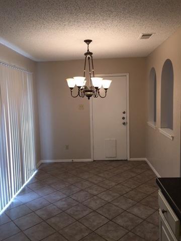 Photo - 1413 Eagle Pass Dr